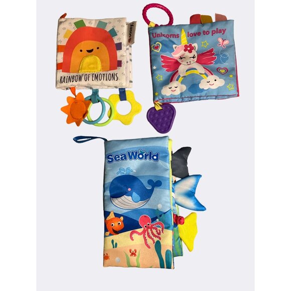 Set Of 3 Baby Soft  Crinkle Cloth Books with Teethers - Picture 1 of 12
